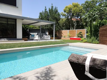 Image de OPlus Piscines Carcassonne - Concessionnaire Piscines Ibiza